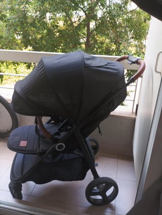 Carrito de bebé negro kinderkraft