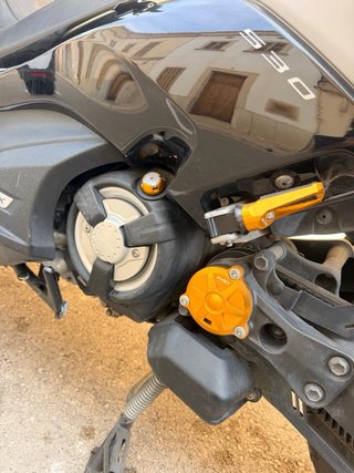 Yamaha T-Max 530 DX Maxi Scooter