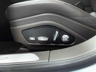 Porsche Panamera 4 E-Hybrid