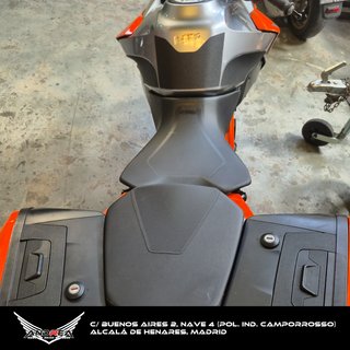 KTM 1290 SUPERDUKE GT 2017 €154/MES S/E