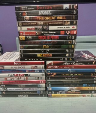 Lotto 1  32 DVD