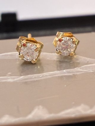 Pendientes Oro 18k Diamantes Naturales 1.05 Ct