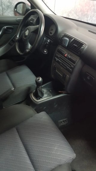 SEAT Leon 2003