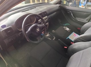1m6945091b piloto trasero seat leon 1.9 tdi 230154