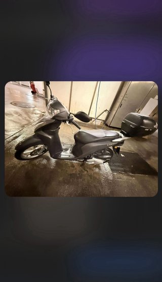 Moto Scooter Gris Automática