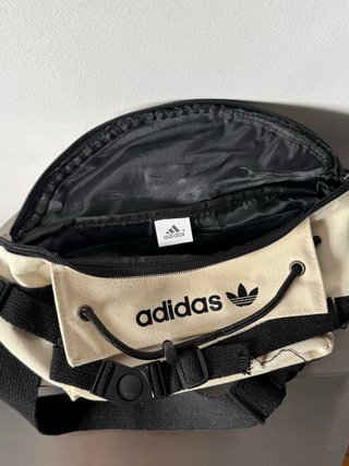 Riñonera Adidas Blanco Roto y Negro
