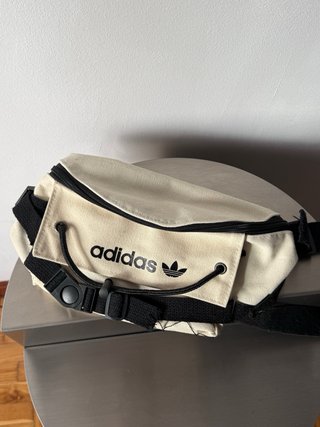 Riñonera Adidas Blanco Roto y Negro