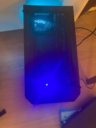 Caja PC Gaming Negra con Luces Azules 4 Ventilador