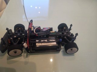 Coche radiocontrol XRAY 1/18