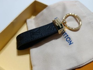 Llavero Louis Vuitton Negro