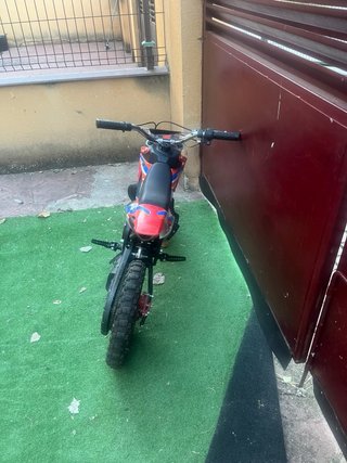 Minimoto Cross Negra y Roja
