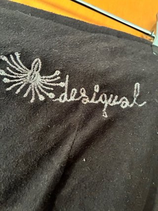 Falda Desigual Talla 40 Negra