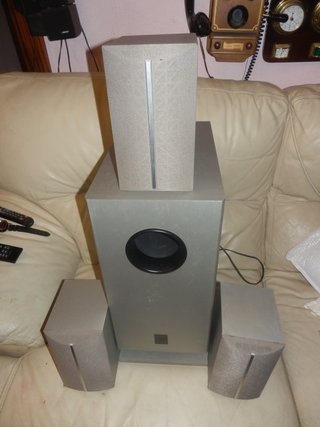 Subwoofer Onkyo Gris SKW-150X+ 3 altavoces.