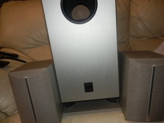 Subwoofer Onkyo Gris SKW-150X+ 3 altavoces.