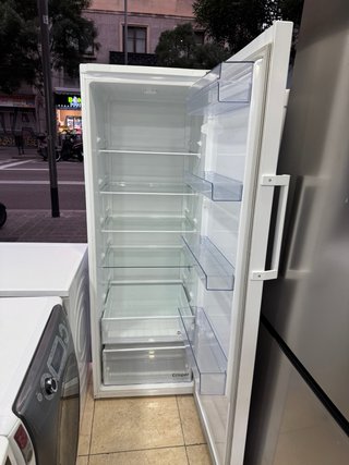 Nevera Beko con garantía