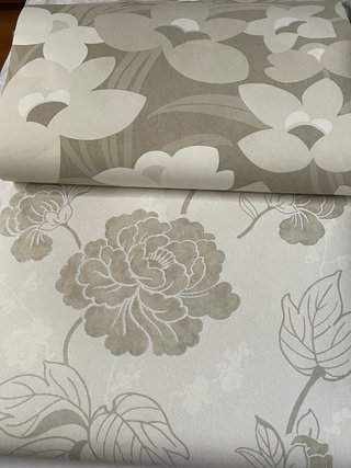 Rollos de papel pintado floral