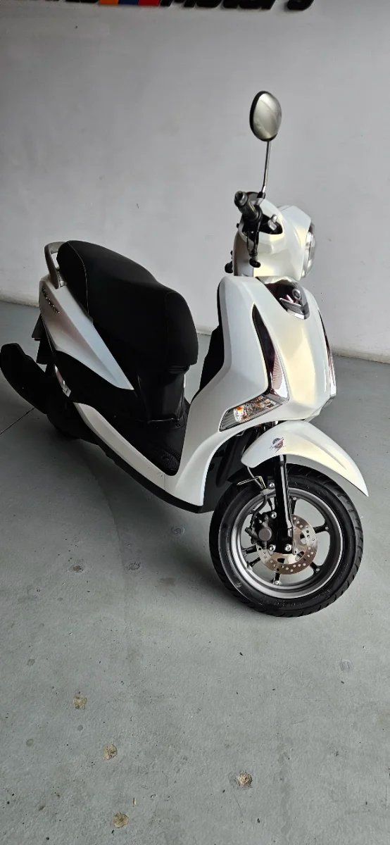 Moto Yamaha 125