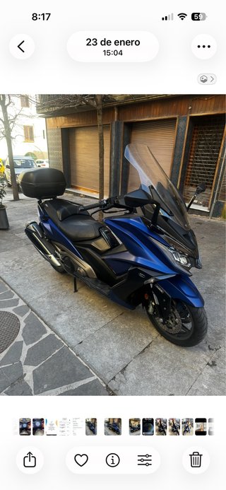 Kymco AK 550 Maxi Scooter Azul