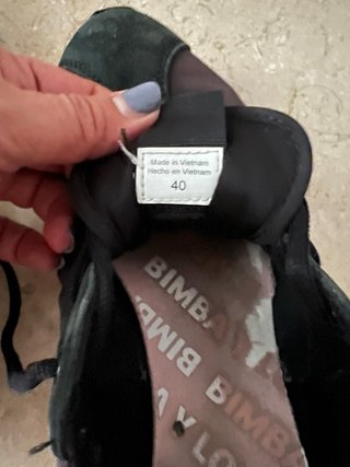Zapatillas Bimba y Lola Negras y Rosas