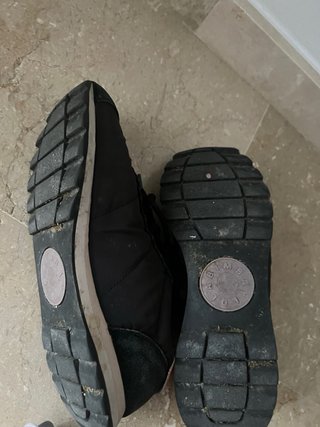 Zapatillas Bimba y Lola Negras y Rosas