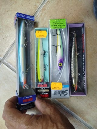 Señuelos de pesca Rapala Maxrap y Salmo