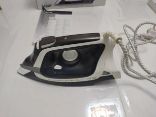 Plancha Vapor Taurus Geyser Titanium 2600W