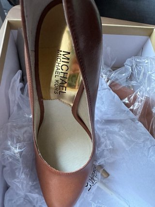 Zapatos Michael Kors Marrones Tacón