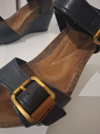 Sandalias Clarks Talla 38 Cuña Negra Marrón Hebill