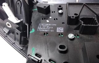 Ford 161066 consola central 1700688101 fiesta 1.25