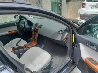 Volvo V50 2010