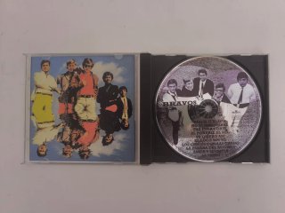 CD Los Bravos - Black is Black