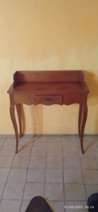Estantería de madera modular