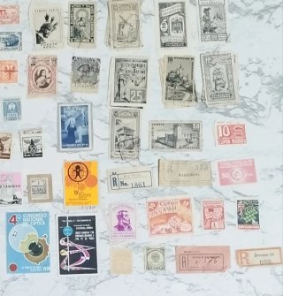 137 Antiguas  Viñetas-Timbres Postales de España.