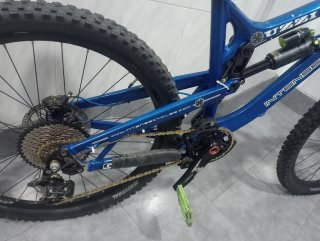 Bicicleta Intense Uzzi