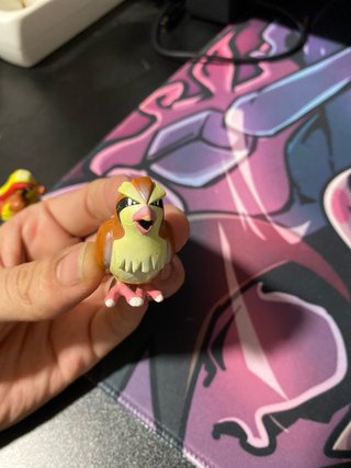 Figuras Tomy Pidgey y Pidgeot
