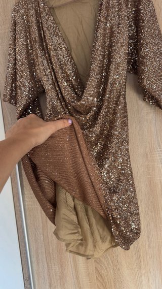 Vestido lentejuelas Zara
