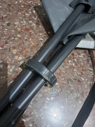 Taburete plegable 3 patas