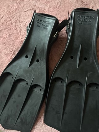 Aletas de buceo Aquarius Turbo. 2.L/XL