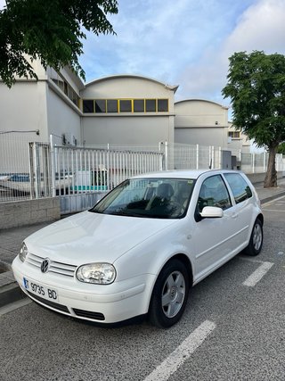 Volkswagen Golf IV Año 2000