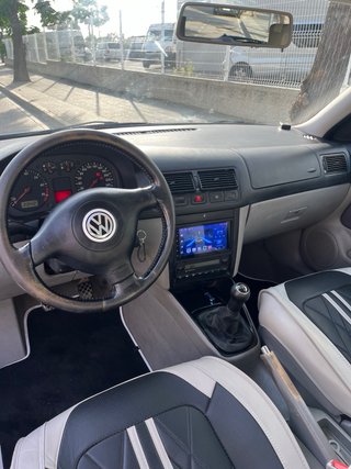 Volkswagen Golf IV Año 2000