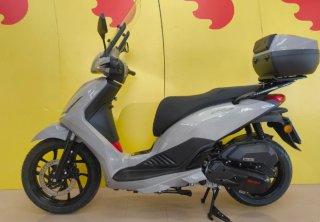SWM C FLY 125 2026 Baúl Gris