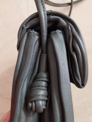 Bolso de hombro Adolfo Dominguez gris