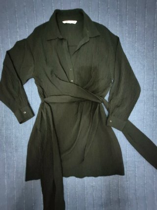 Vestido corto negro