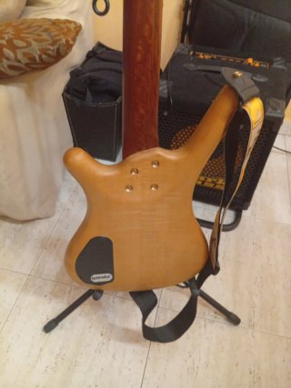 Warwick Proline Corvette Bajo Eléctrico