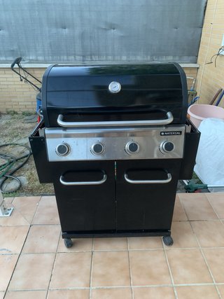 Barbacoa Naterial 4 fuegos poco uso