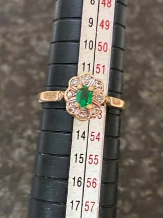 Anillo Oro 18k Esmeralda y Diamantes