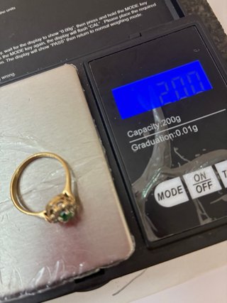 Anillo Oro 18k Esmeralda y Diamantes