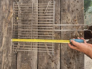 Parrilla metálica para barbacoa