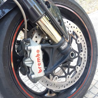 Triumph Speed Triple RS 2018 Blanca