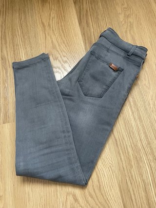 Pantalón Massimo Dutti gris mujer